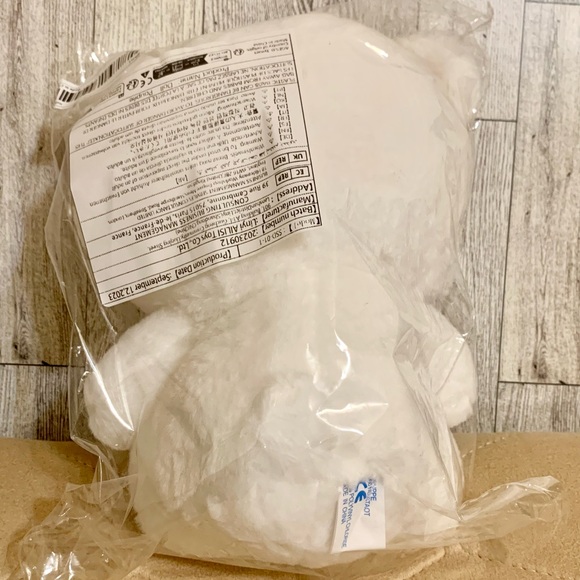 Red Bow Tie Hello Kitty Plush Toy! - Picture 6 of 8